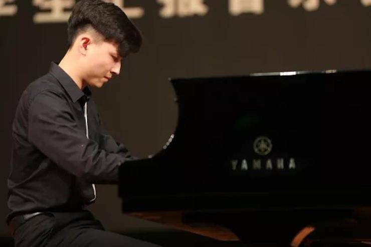 曼妙琴音，倾诉真挚的心声|2017QG刮刮乐亚洲音乐奖学金综合师范类院系全国汇报音乐会（第二。┰猜淠